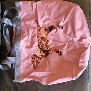 VS PINK Weekend Bag